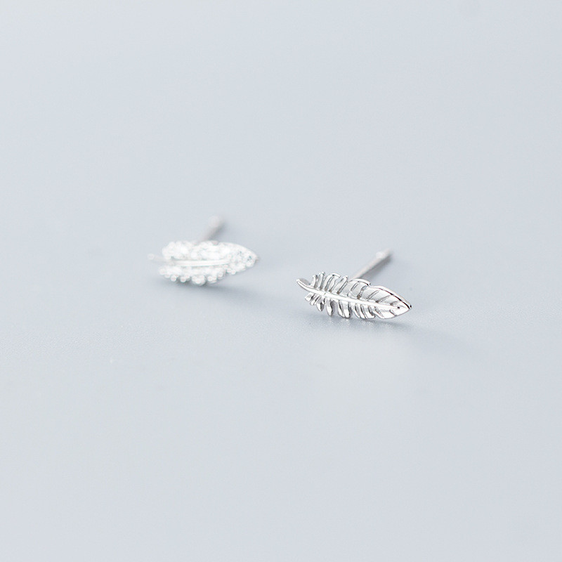 s925 sterling silver trendy rhinestone earrings-4