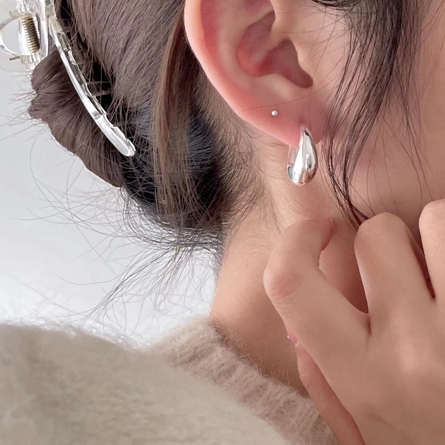 sterling silver oval stud simple fashion earrings-4